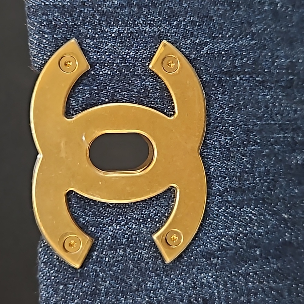 BNIB Chanel Denim 19 Flap - Picture 6 of 14